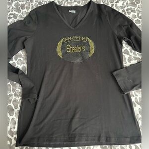 Pittsburgh Steelers vneck L/S tee, ladies Sz M